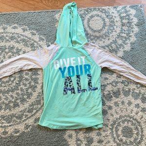 Good quality shirt/ blue and white with letters